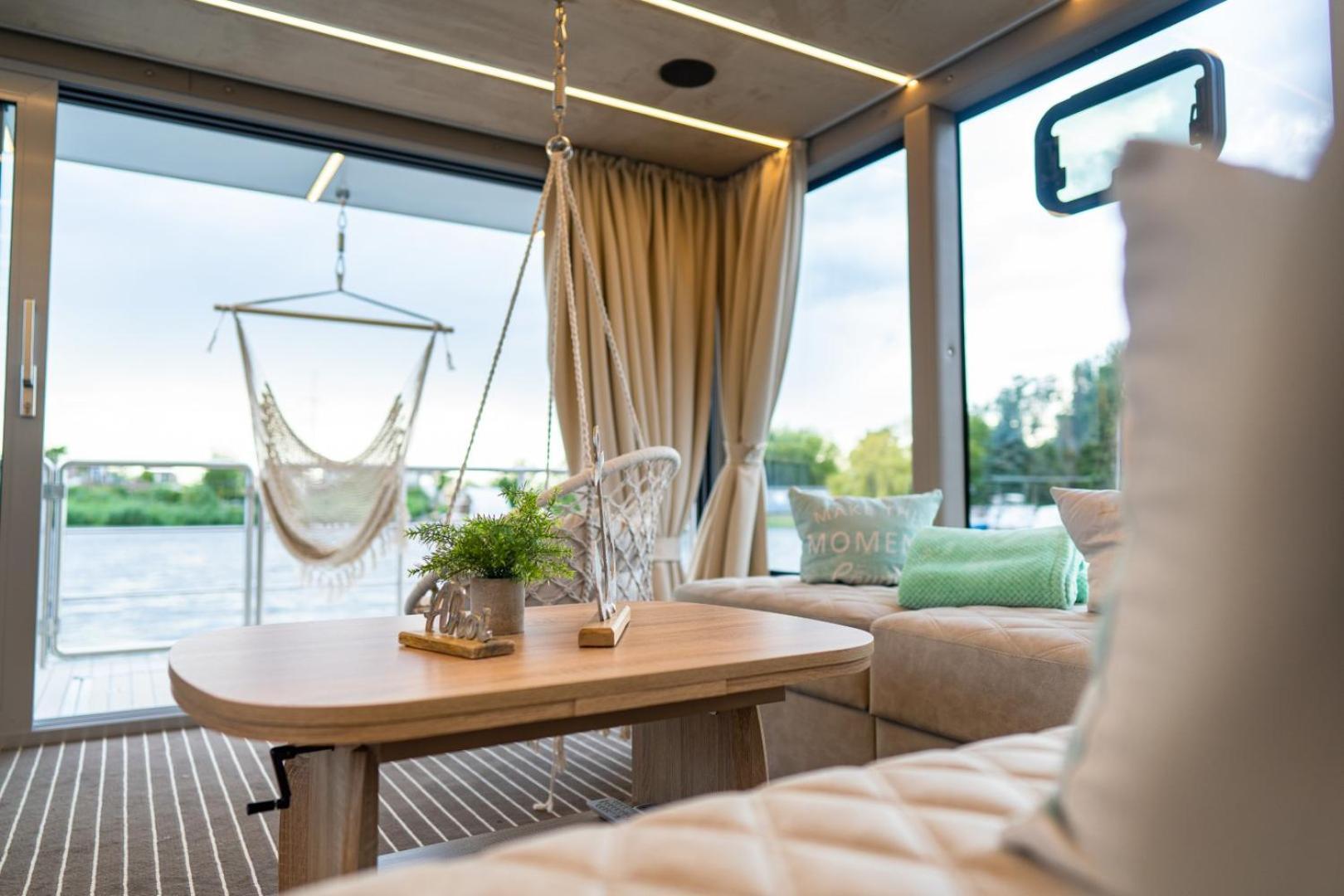 Hotel Lieblingsplatz Parey - Schwimmendes Living Luxboot Exterior foto